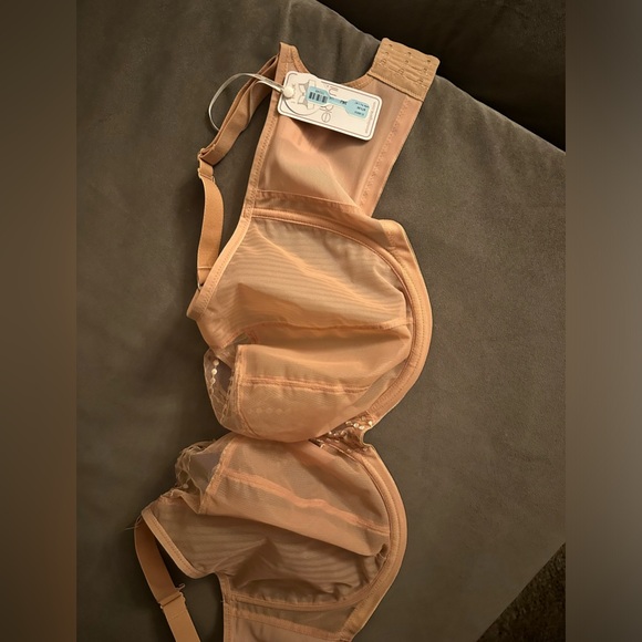 NWT Elomi 36j (UK) 36M (US) Bra nude color - Picture 4 of 5